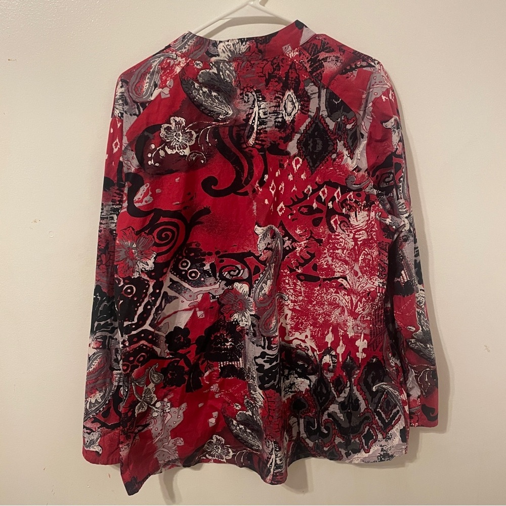 Chicos vibrant colorful button down top - Picture 3 of 14